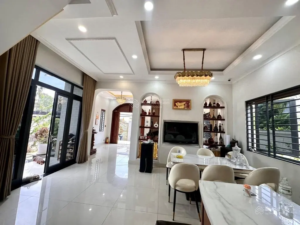 BIỆT THỰ SÂN VƯỜN VỊ TRÍ ĐẮC ĐỊA GIÁ 26tr/M2.. ...Tại đường vinh phú 38A Thuận an