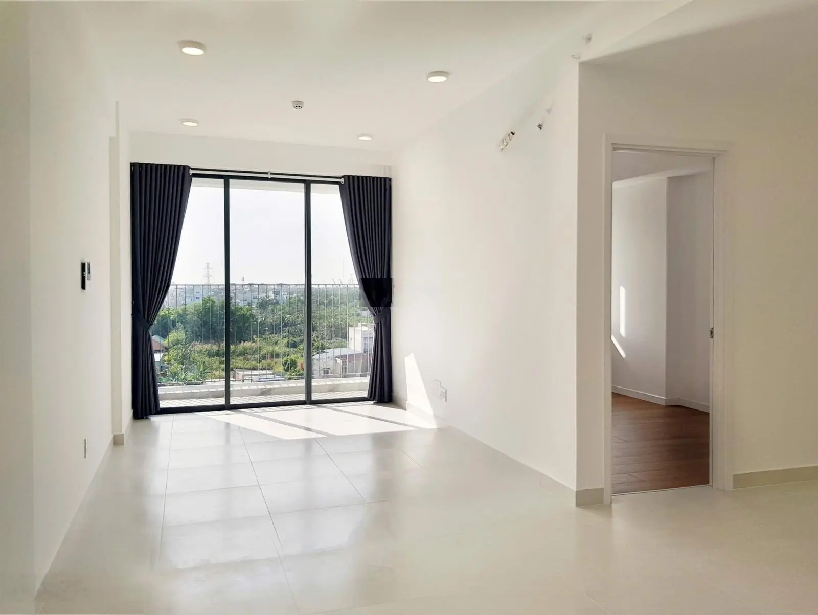 Kẹt tiền bán gấp căn hộ Ricca Q9 liền kề Q2 1PN+1 57m2. Nhà mới đã có sổ giá 1 tỷ 850