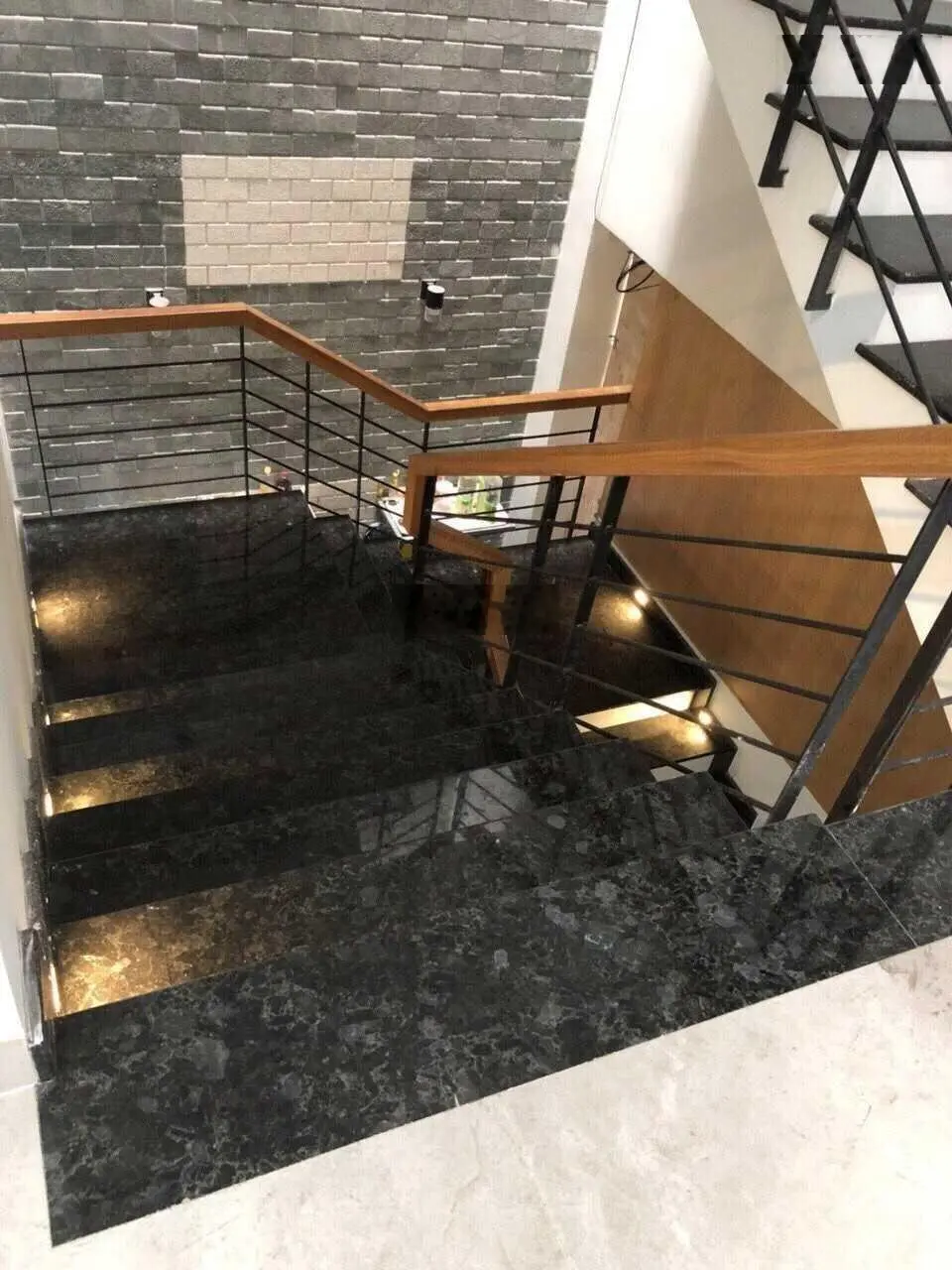 Nhà bán 2MT Đường Xô Viết Nghệ Tĩnh 6.1m x 23m Phường 17 Bình Thạnh giá chỉ 26.9 tỷ