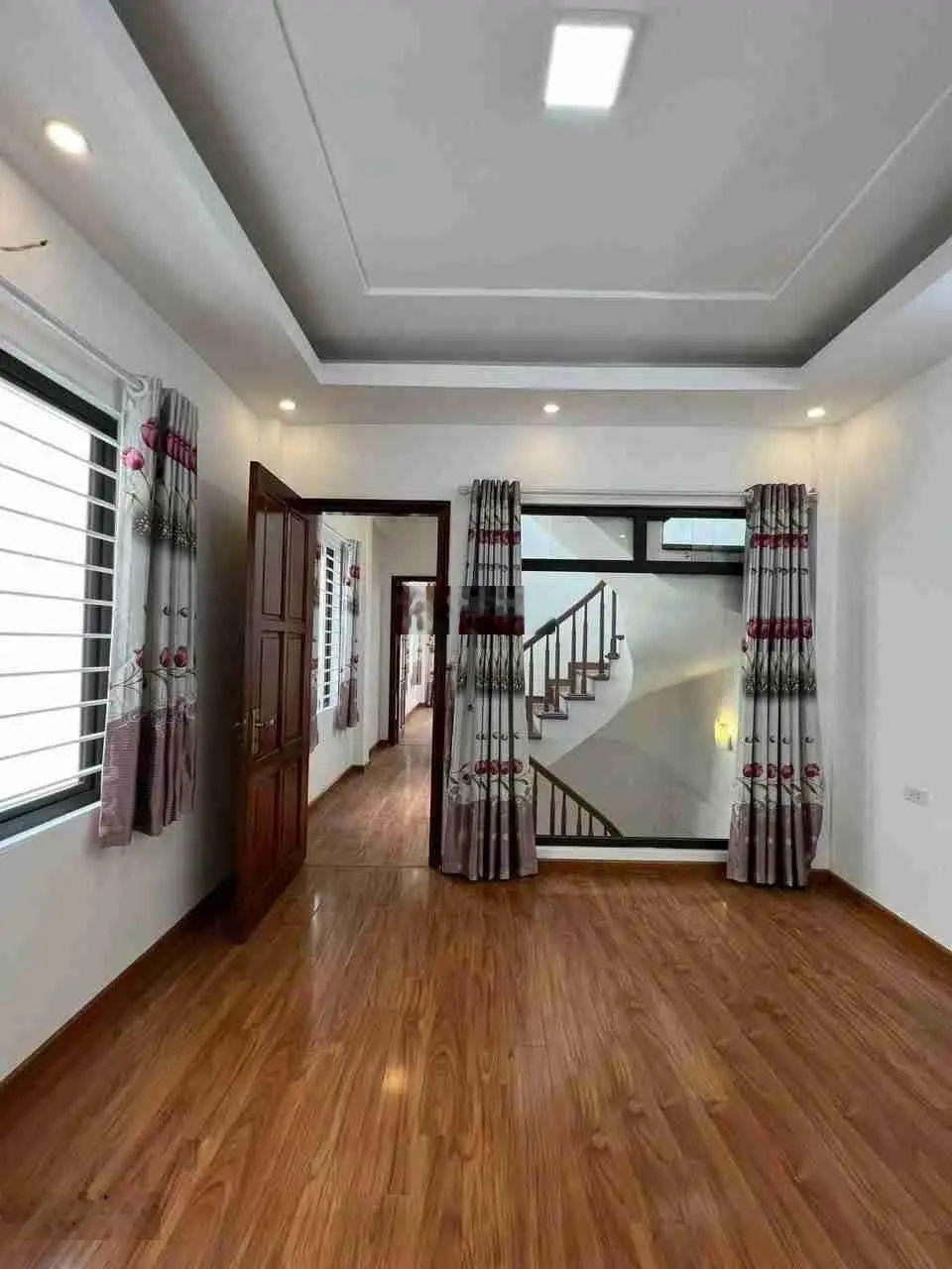 Bán nhà đẹp mới tinh tại Bùi Xương Trạch, thanh xuân , 9,9 tỷ, 45m2, pháp lý đầy đủ, uy tín Hot!