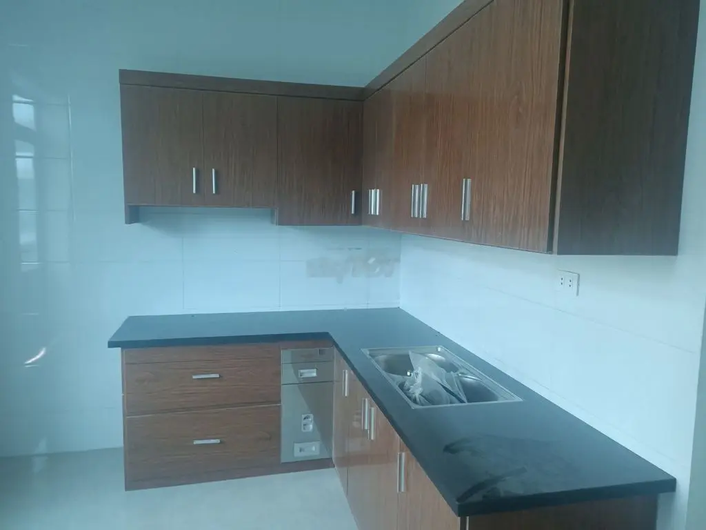 Mình cần bán 03 căn nhà hiện đang cho thuê; vị trí đắc địa.