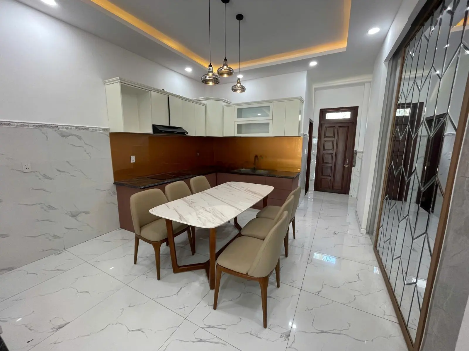Bán nhà riêng 80m2, 4 tầng, cho thuê 17tr/tháng Lh 0333862323