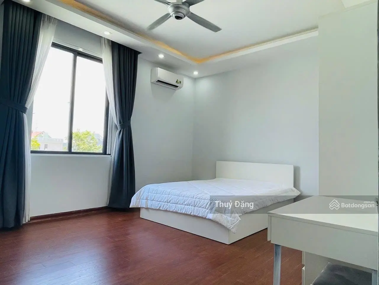 Bán căn vila 3 tầng đường Lê Hữu Khánh- Nam Việt Á,200m2,Vị trí đẹp giá 14 tỷ5
