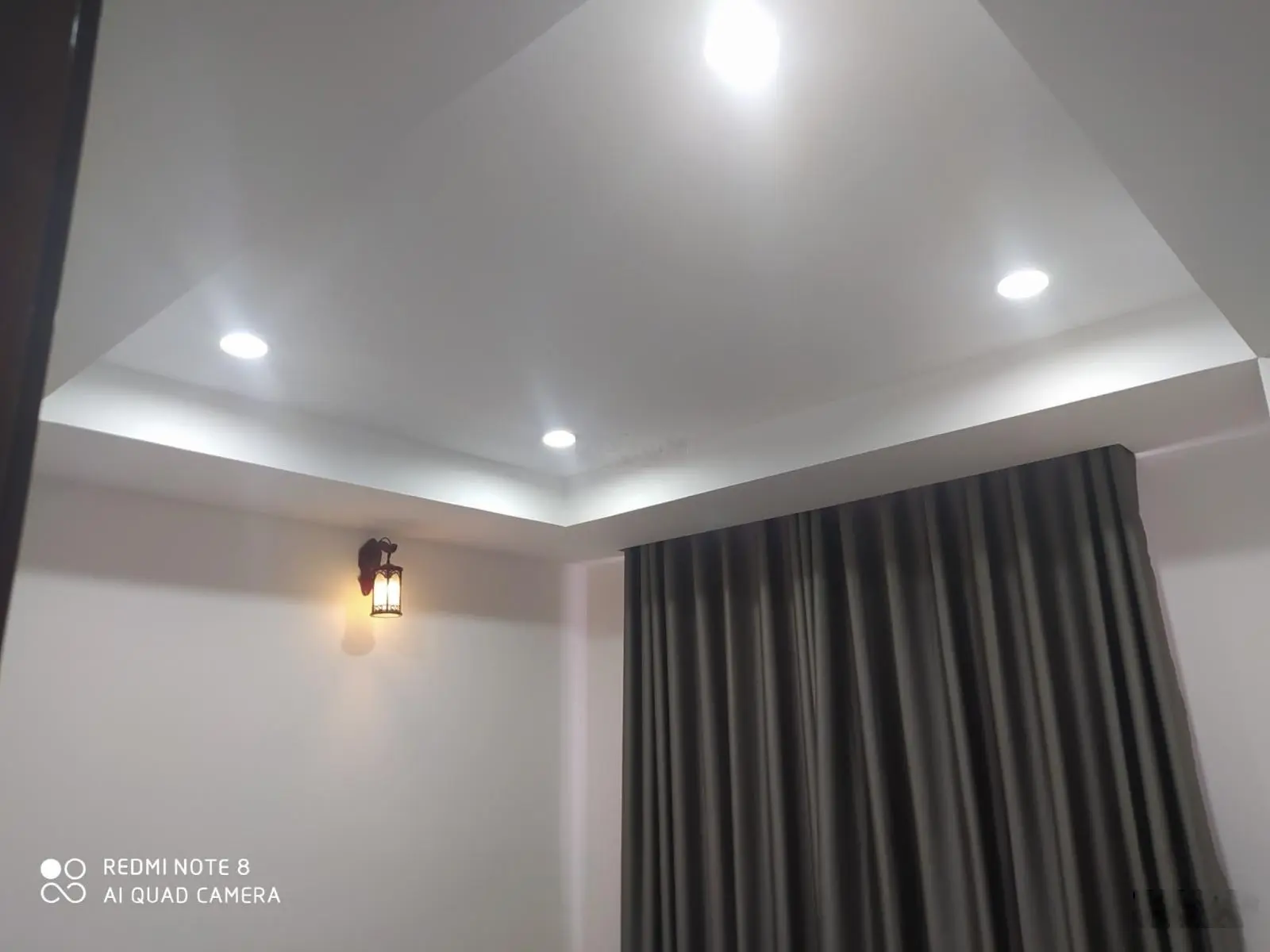 Cần bán căn hộ Remax Plaza 2 - 3 PN, giá 3 tỷ, khu chợ lớn 0909 920 ***