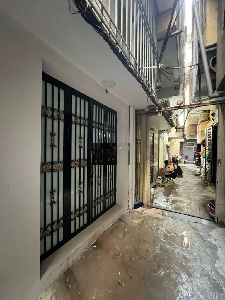Nhà Mới Đẹp – Giá Tốt – Phố Tân Ấp - Ba Đình.
