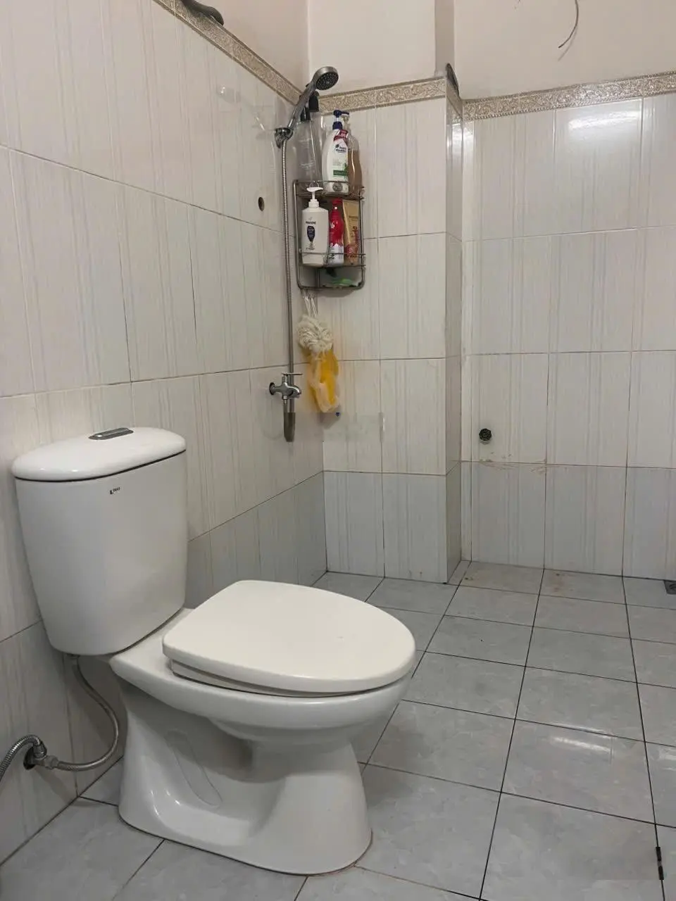 Bán gấp nhà 4 tầng ngay siêu thị Aeon Bình Dương ,giá cực rẻ