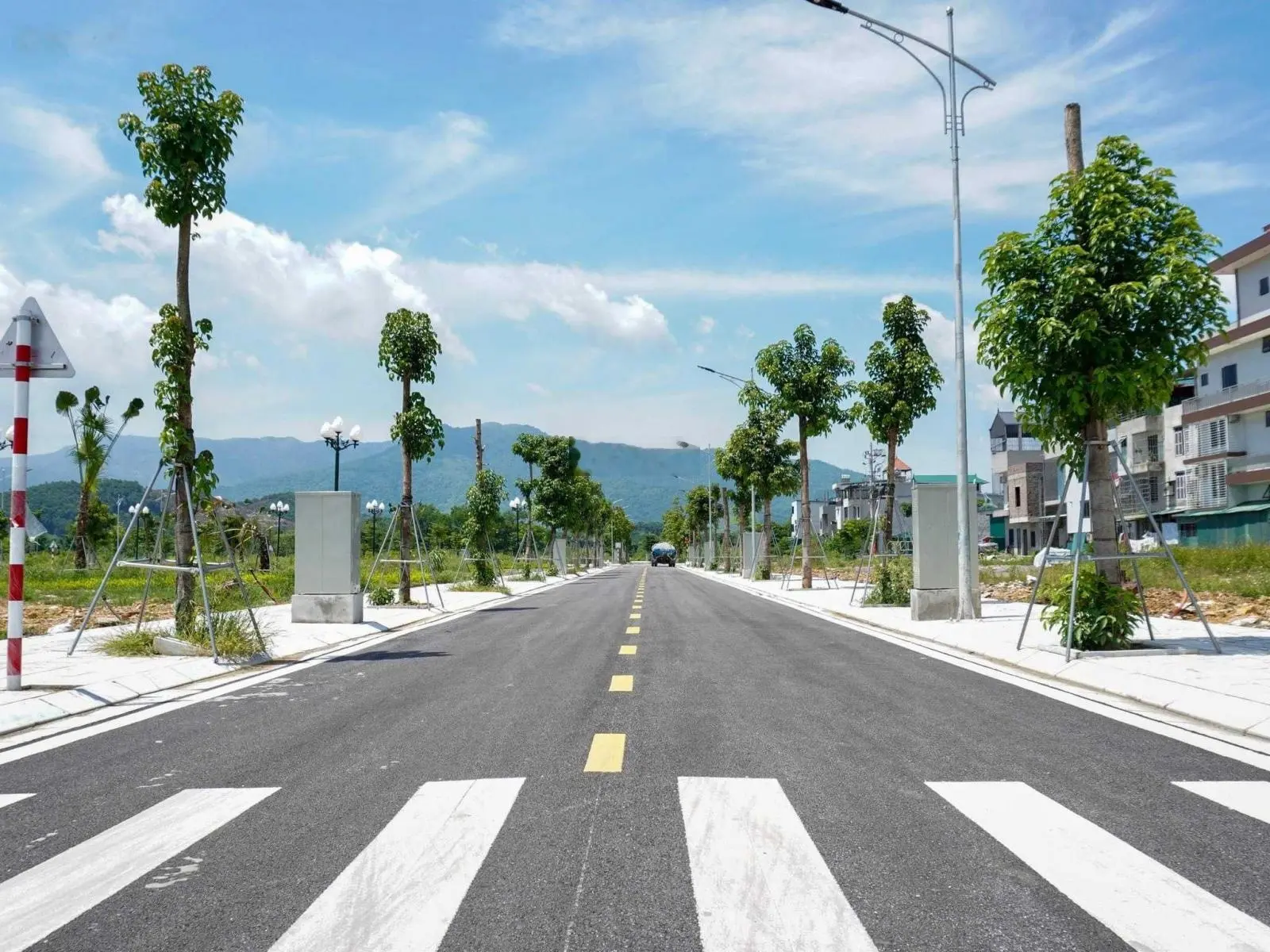 Bán gấp đất nền Lương Sơn Hòa Bình, sổ đỏ lâu dài, giá ngoại giao, LH 0865 023 ***