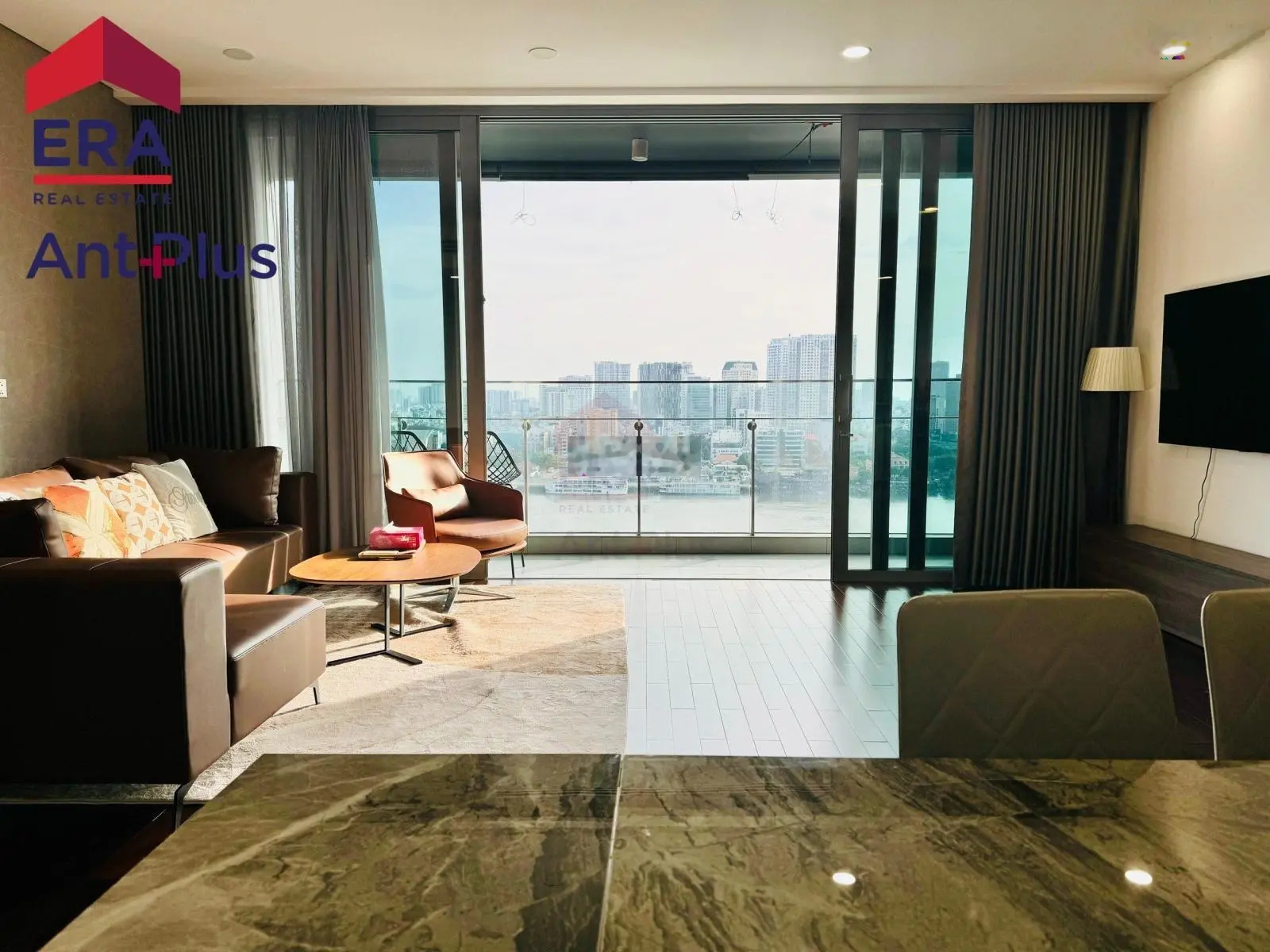Giá bán tốt nhất căn 2PN - Empire City, Quận 2 +view sông+pháo hoa ôm trọn SG hoa lệ. Xem nhà ngay