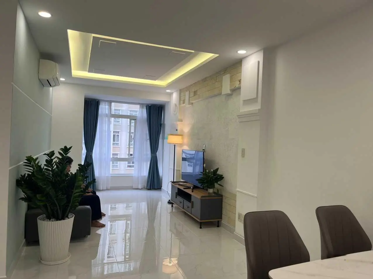 Cơ hội vàng sở hữu căn hộ Sky Garden 2PN Full nội thất - giá cực tốt chỉ 3.1 tỷ. 0914 241 *** Thư
