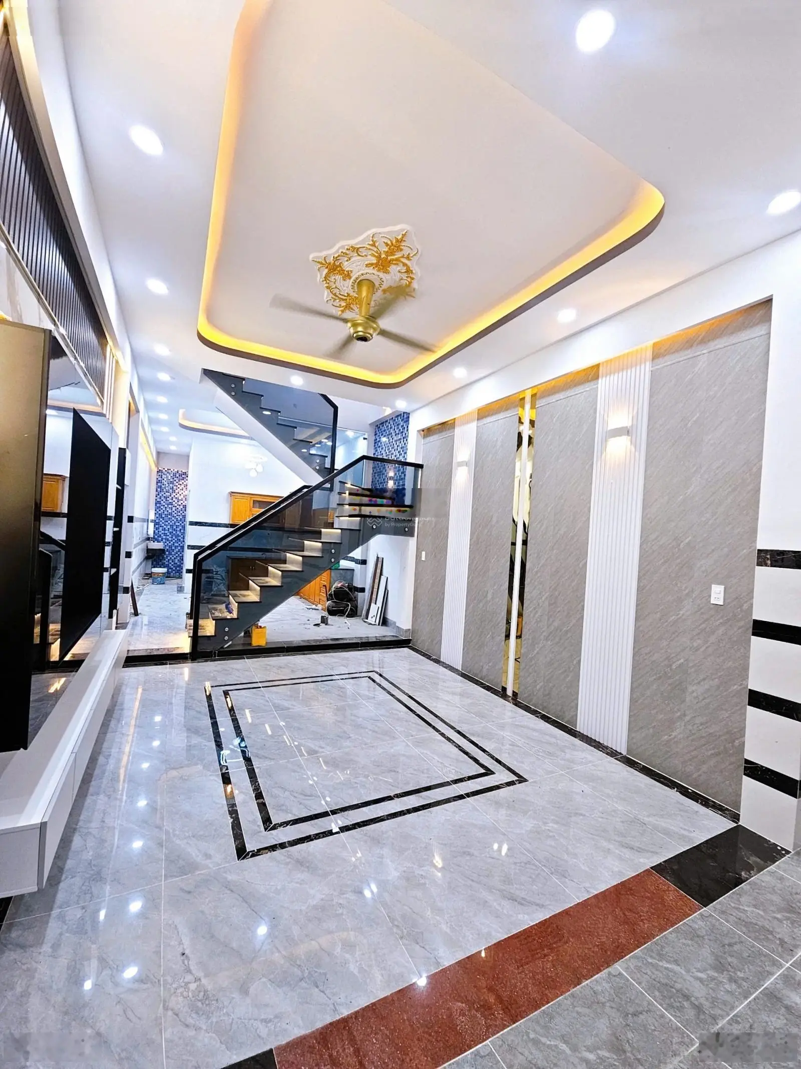 Nhà mới sổ riêng giá rẻ. Tân bình.dĩ an
