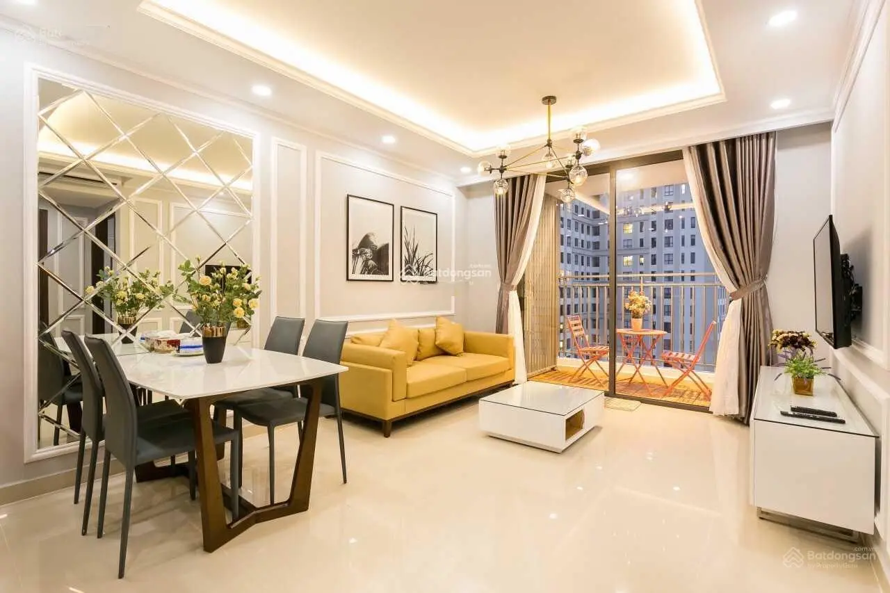 Cần bán CHCC The Harmona, Q. Tân Bình, DT 75m2, 2PN, giá 3 tỷ 7. Sổ hồng, LH: 0902 369 ***