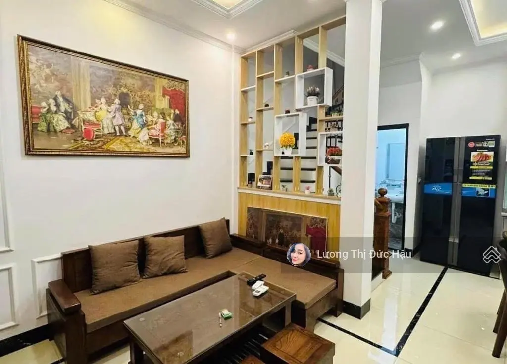Bán nhà Bồ Đề - Nguyễn Văn Cừ - 40m2 - 5 tầng - ở sướng - full nội thất - sát ô tô - gần mặt phố
