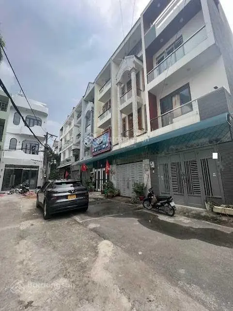 Bán nhà 4 tầng - Hẻm 10m Đường Tân Kỳ Tân Quý - Khu nhà lầu cao tầng - Quận Tân Phú
