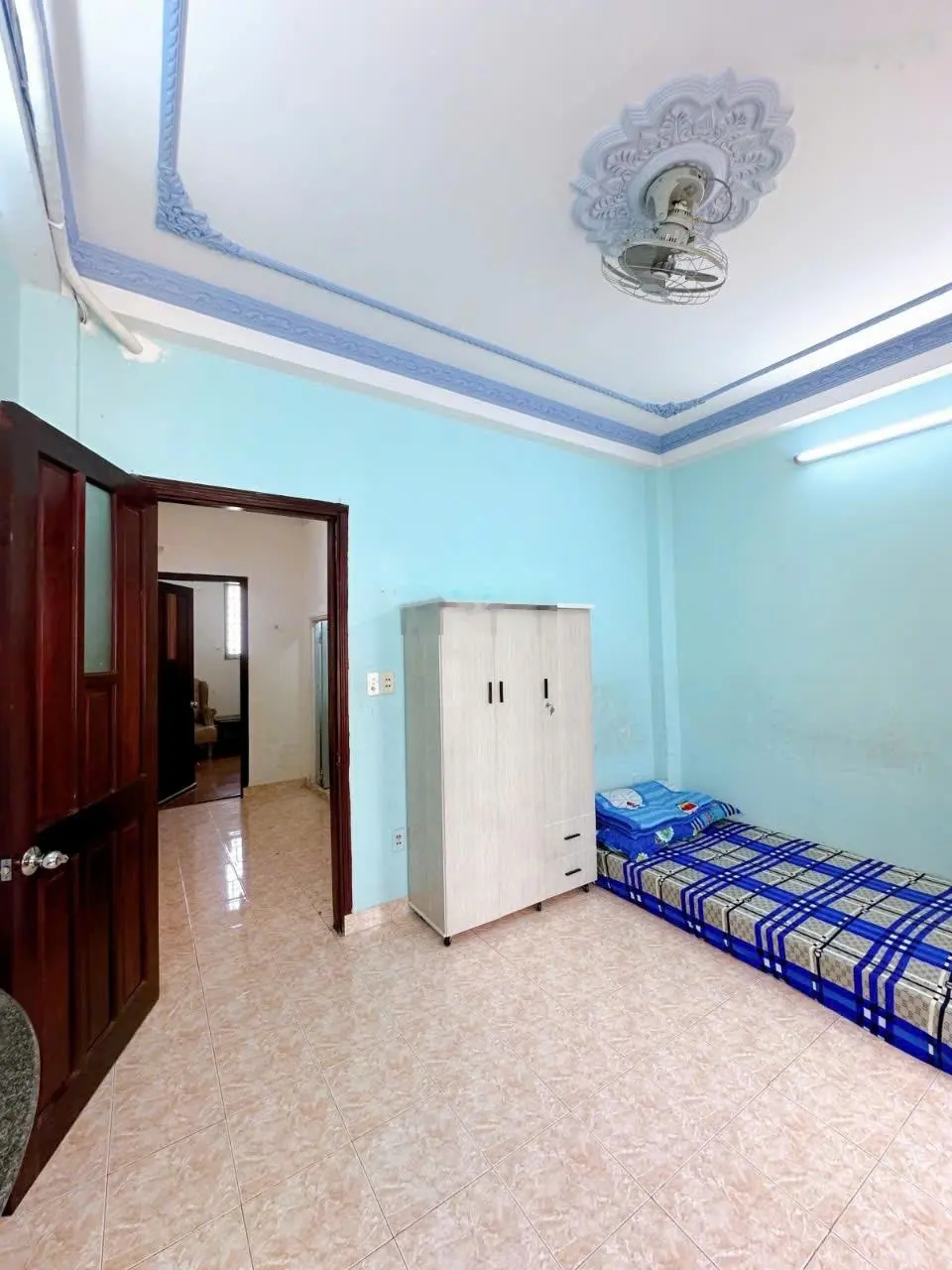 Bán nhà Lạc Long Quân 6 tầng ôtô đậu cửa kề bên chợ vải Tân Bình gần sân bay Tân Sơn Nhất 7,2 tỷ!