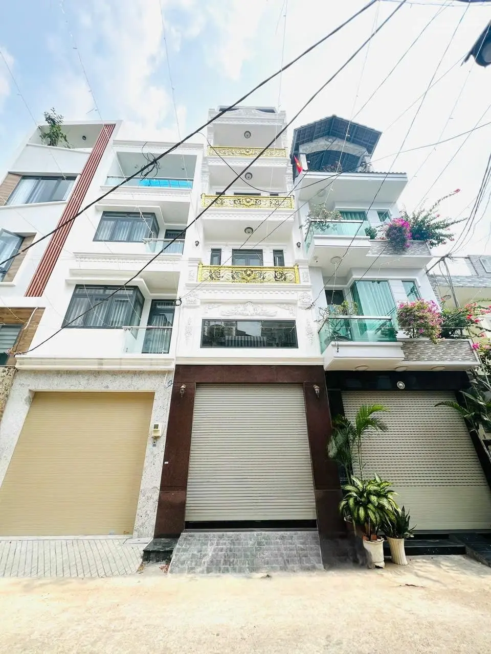 Bán nhà Bình Tân - đường Lê Văn Quới (4m*16m - đúc 4,5 tấm - 7tỷ45 TL) hẻm nhựa 8m sát chợ Bốn Xã