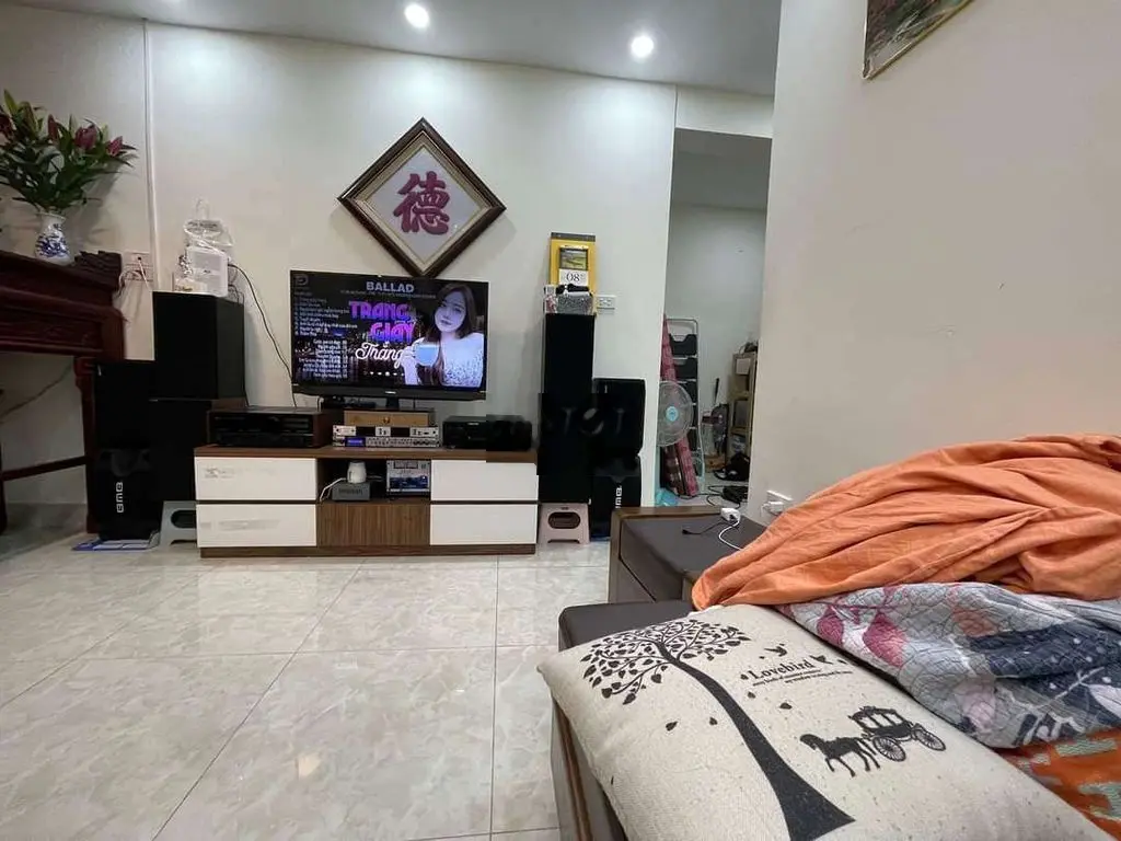 Bán căn hộ tập thể T3 phố Tây Kết - Hai Bà Trưng 80m2 full nội thất
