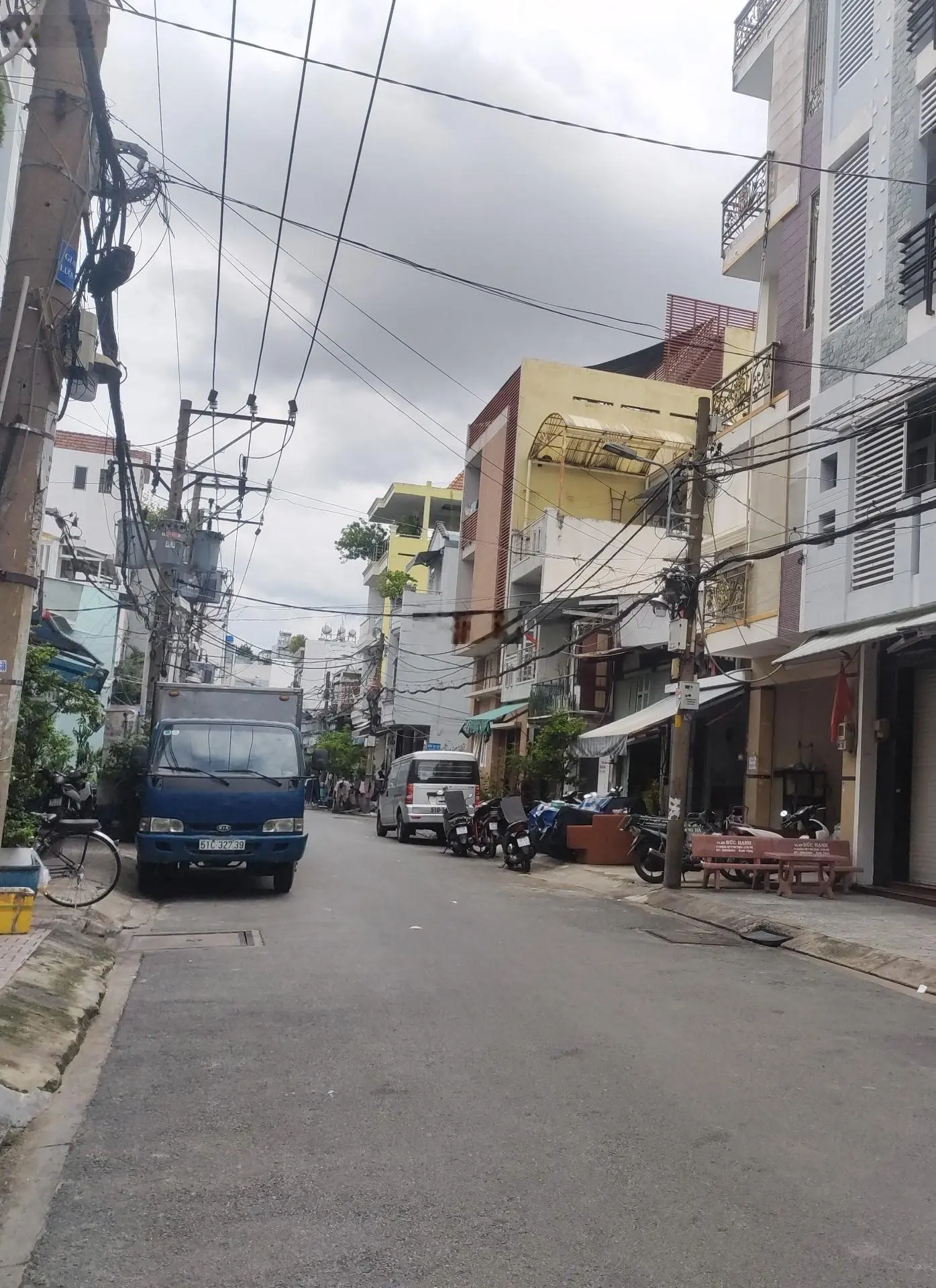 BÁN NHÀ VƯỜN LÀI, Hẻm Xe Hơi Tránh, 5 Tầng Bề Thế, NGANG 6M, 158m2, Nở hậu tài lộc, Chỉ Nhỉnh 15 TỶ