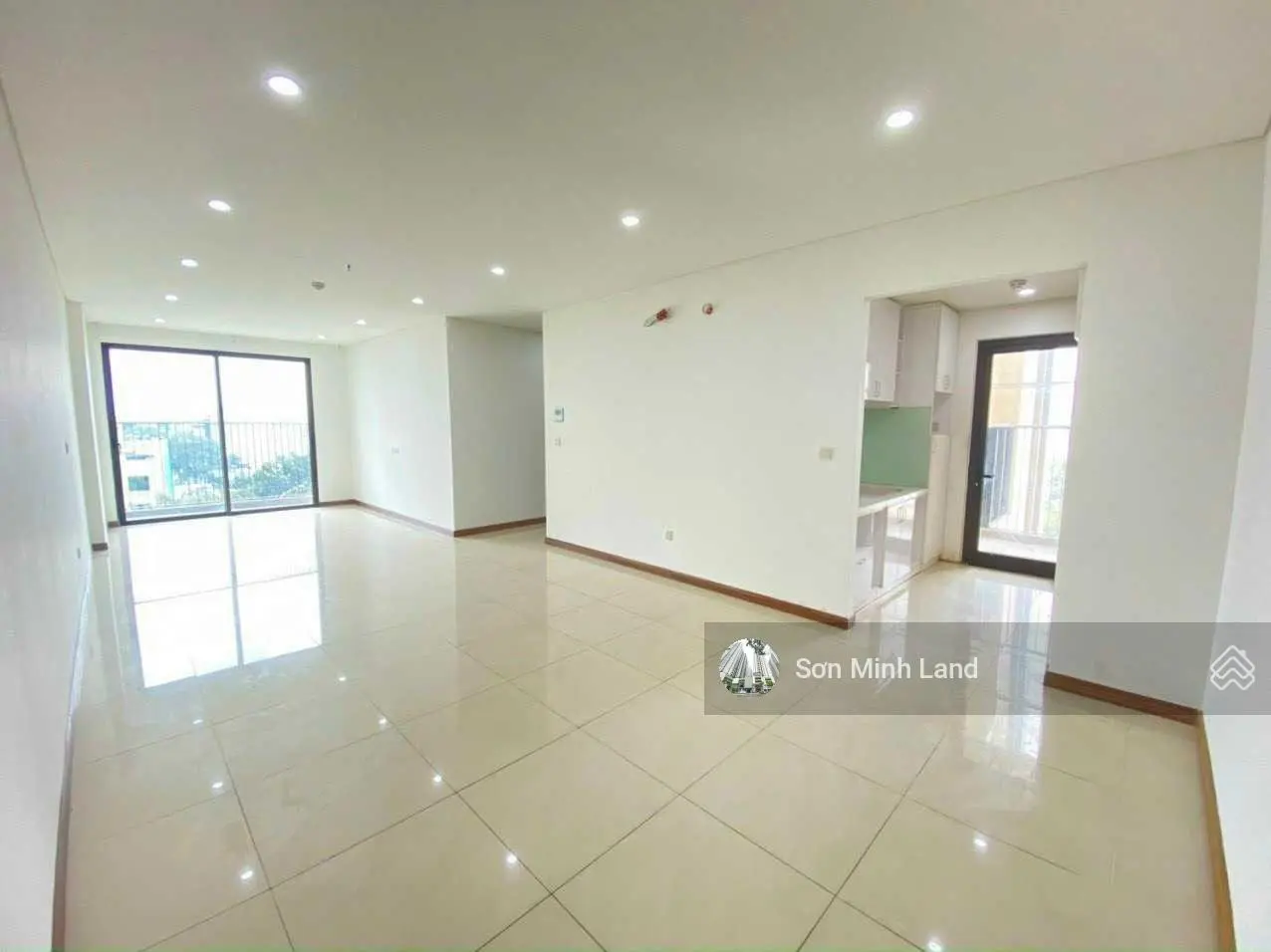 Bán nhiều căn diện tích lớn 122m2-138m2-163m2- nhà trống đến full nội thất. Giá tốt nhất Hà Đô Q10