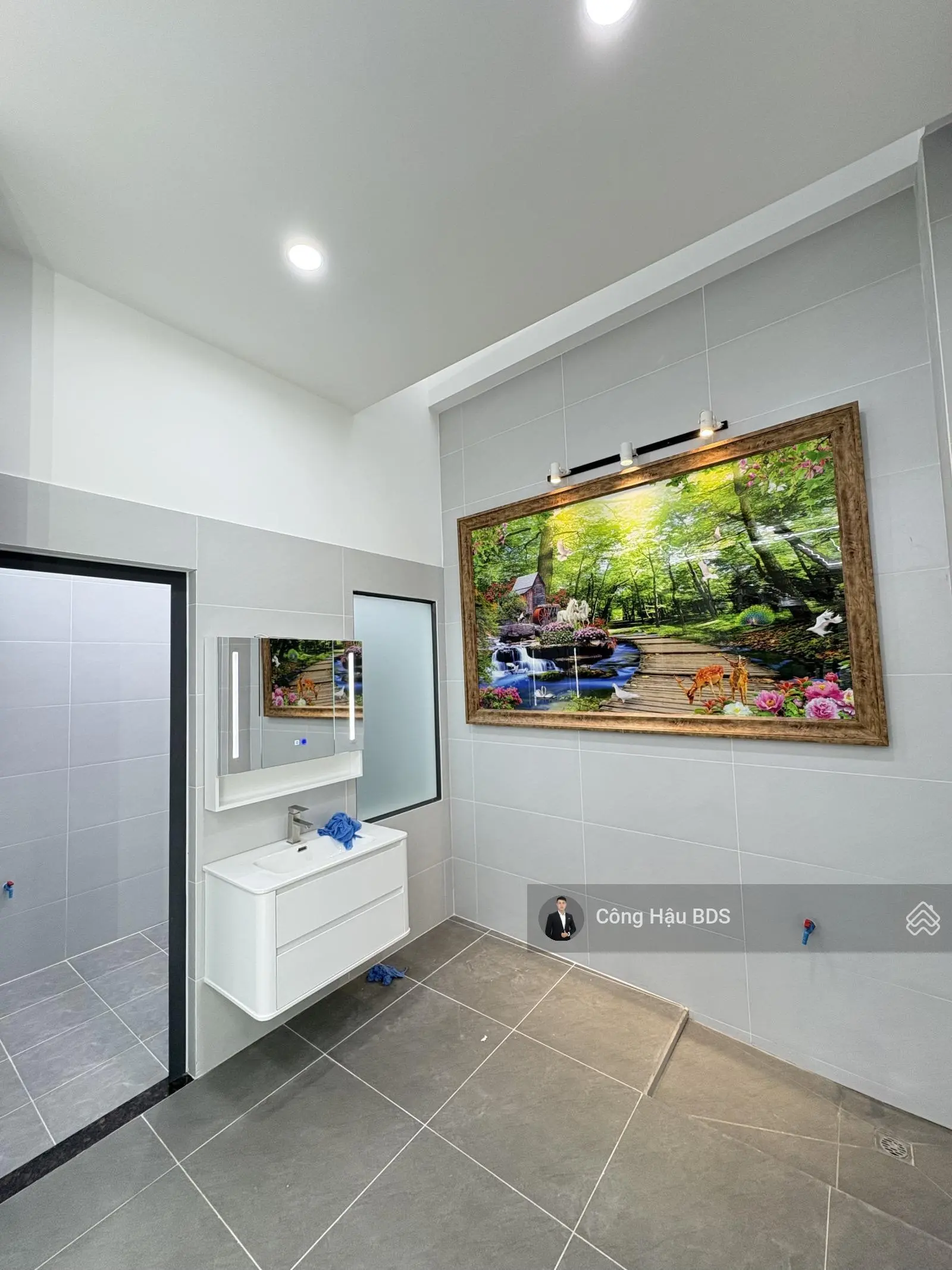 Nhà Vừa Hoàn Thiện- Chuẩn Luxury. Trệt- 2 Lầu. 5 PN- 5WC. DT: 146M2. KDC Cao Cấp. Giá: 6 Tỷ TL