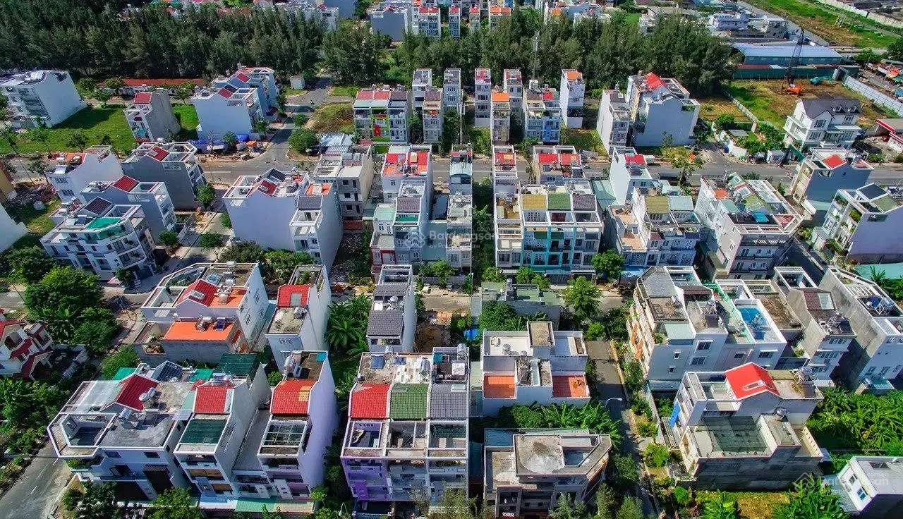 Nhanh gọn lẹ! Đất ngộp bán gấp lô góc ngay KDC Việt Nhân Villa, Q9 105.3m2, SHR. Giá 1.8 tỷ