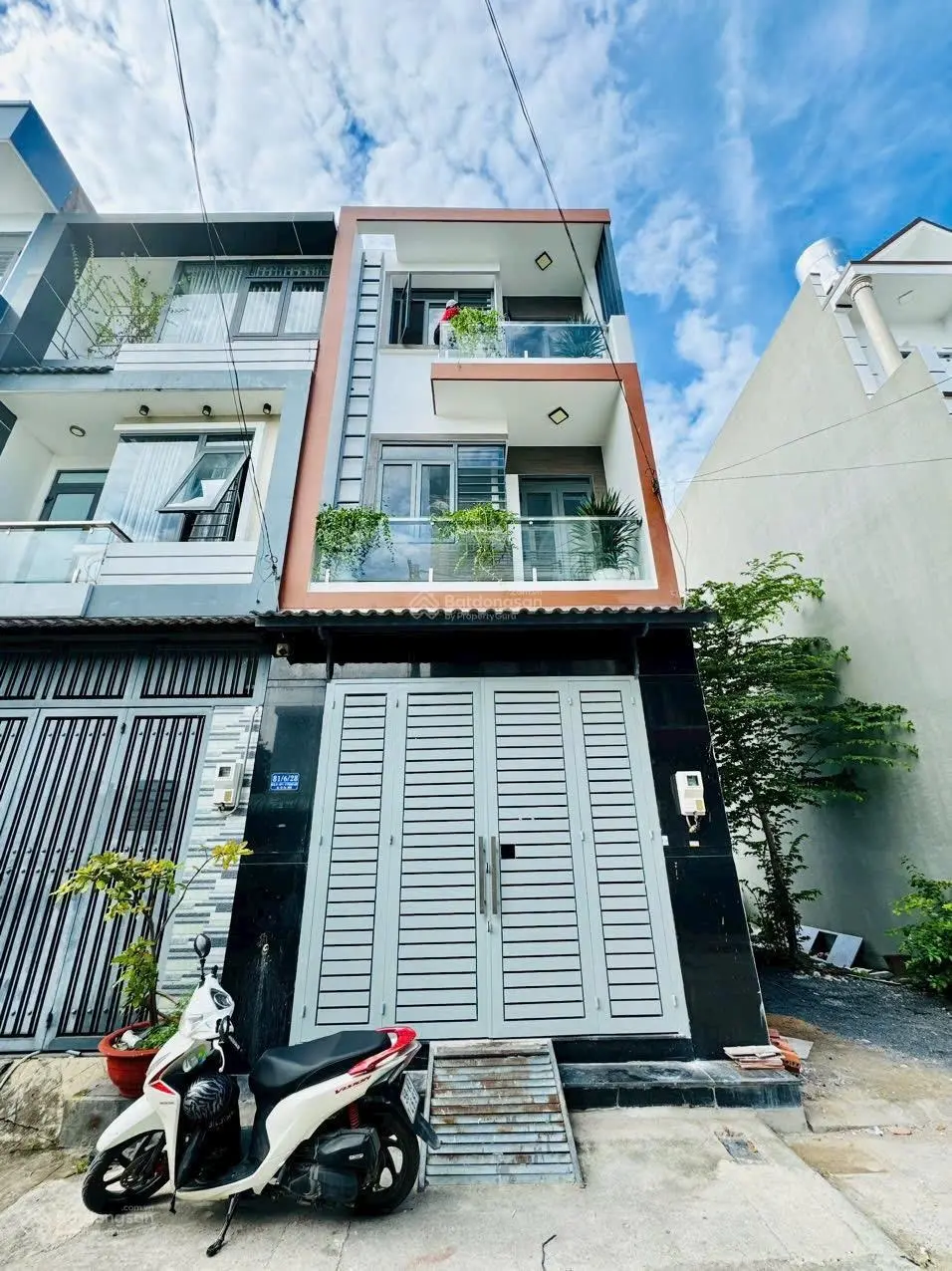 Nhà SHR 1 Trệt 2 Lầu Sát bên Cụm trường học các cấp, Thạnh Lộc, Q12