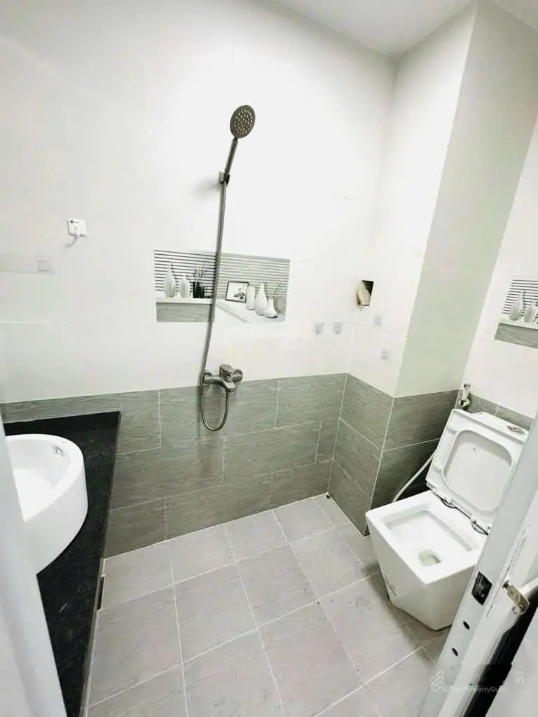 Nhà 70m2 - 6.5tỷ - 5PN cho thuê gần 30tr/tháng - hẻm ô tô - 5' ra Gigamall - Hiệp Bình Chánh - TĐ