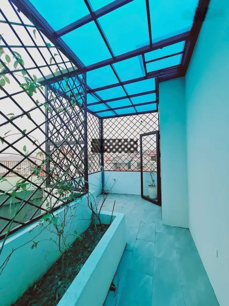 Bán nhà mới Ngọc Thuỵ, full nội thất, ngõ nông, ô tô đỗ cổng, diện tích 32m2, nhỉnh 5tỉ (tl)
