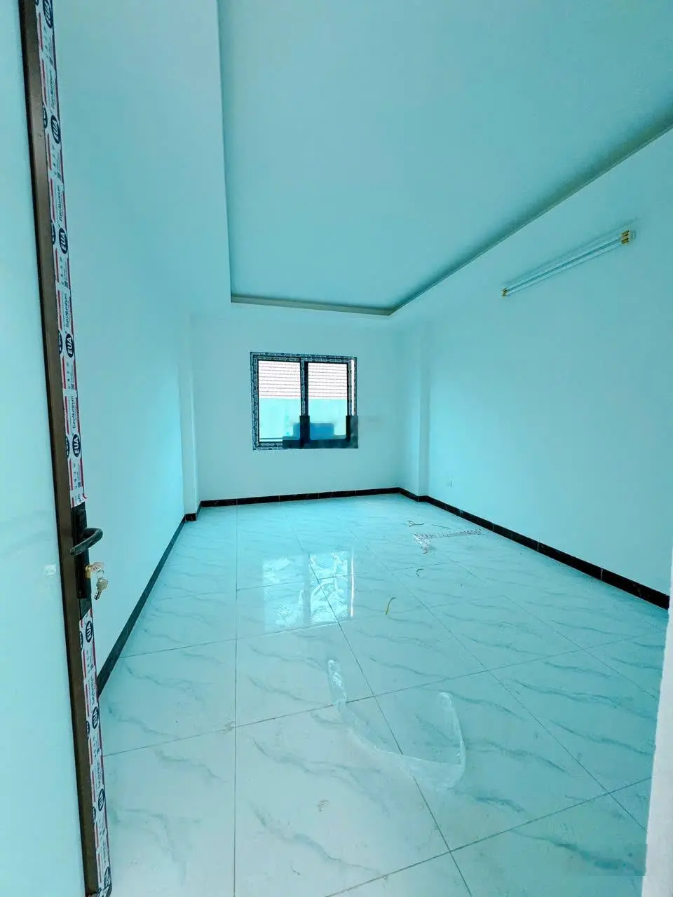 Chỉ tháng 11 giá đầu tư 3, x tỷ tại phường Biên Giang, Hà Đông, dt 35,9m2. 100m ra Quốc Lộ 6