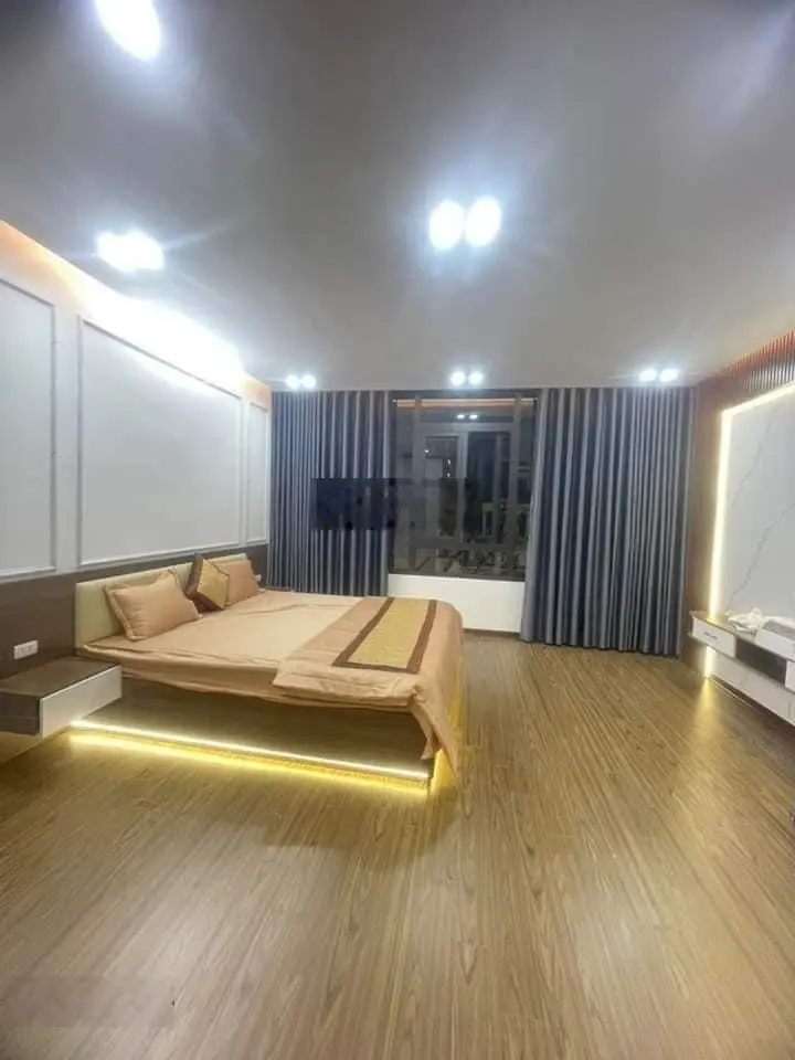 Cần bán gấp nhà mặt phố võ chí công-tây hồ-kinh doanh-68m2*7t*5m mặt tiền=19 tỷ