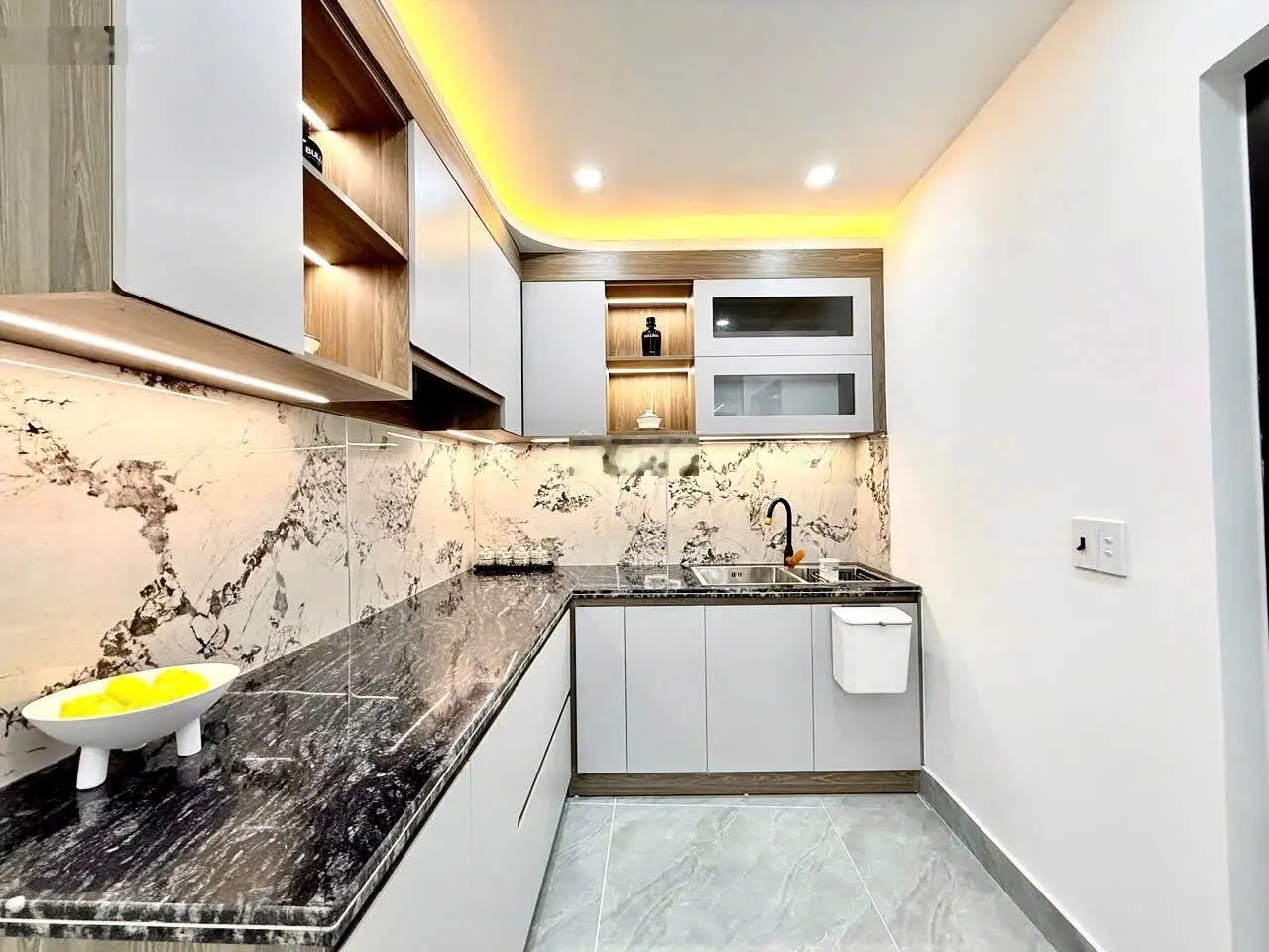 Bán nhà mới xây tại Trần Nguyên Hãn, Lê Chân, Hải Phòng, ngay gần mặt đường, SĐCC, giá siêu tốt