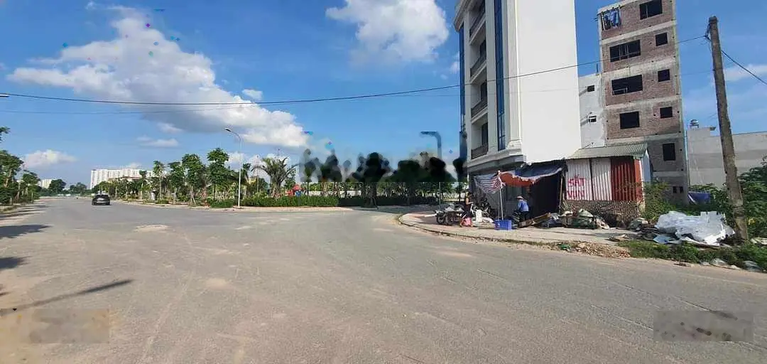 Lô góc 81m2 đất 3 mặt thoáng khu tái định cư Ngọc Thụy, đường 22m, nhìn công viên, giá 27.6 tỷ