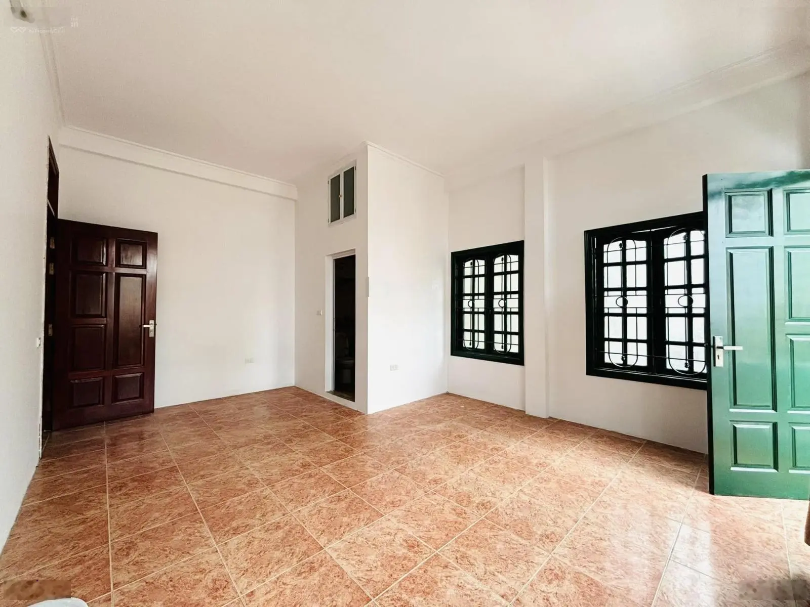 Lạc Long Quân, Tây Hồ - Căn góc 2 thoáng - DT 62m2, mặt tiền 6m - Giá 11.87 tỷ (thương lượng)