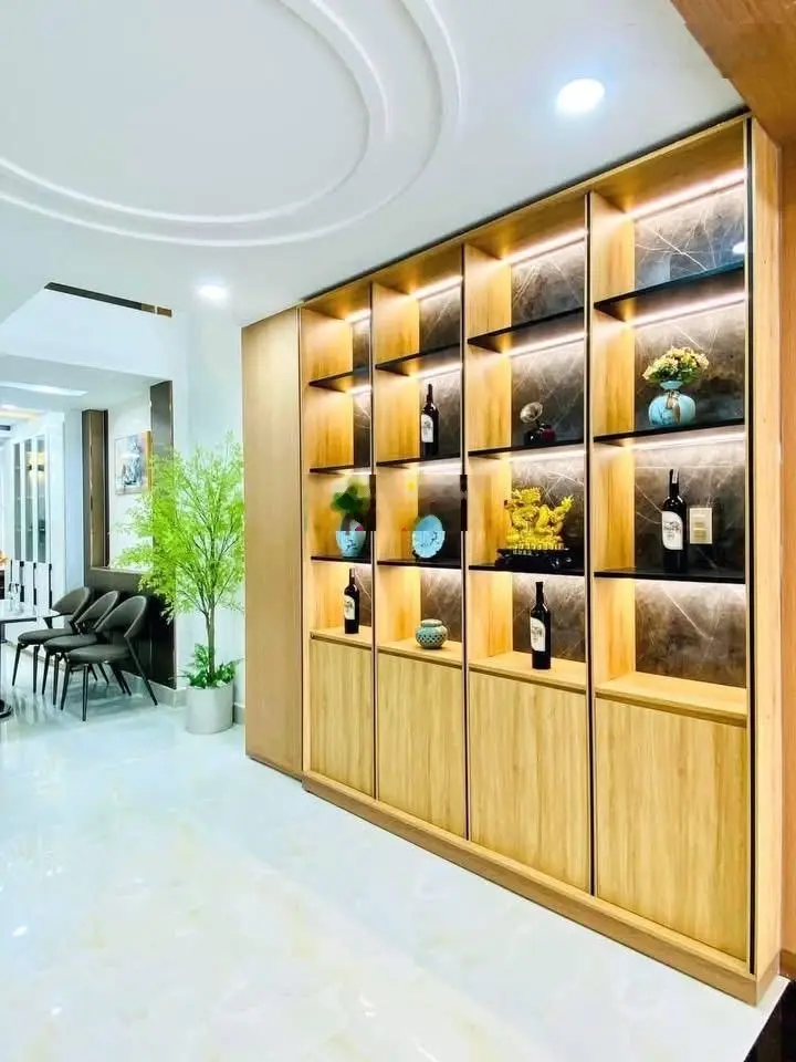 Nhà rẻ cuối năm nhanh tay sở hữu | Nhà đường Hoàng Hoa Thám 60m2 sát THPT Hoàng Hoa Thám