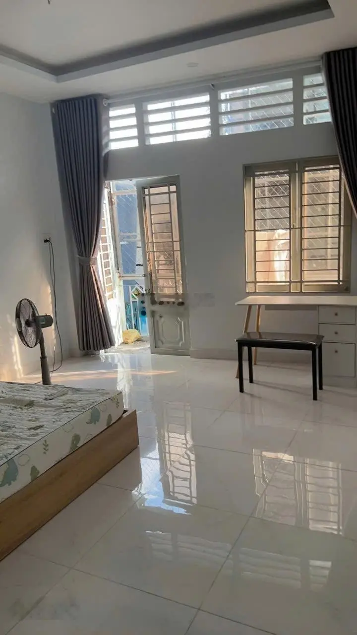Nhà Mới Tân Bình Vào Ở Ngay, 3PN, Giá Chỉ 5.4 Tỷ Cách Hẻm Xe Hơi 100m! Bạn đang tìm nhà ở Tân B