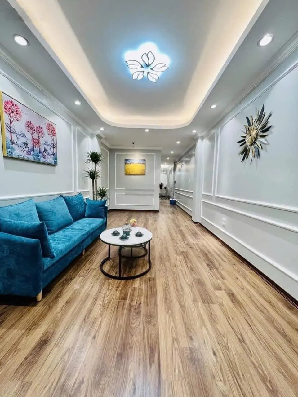 Bán nhà Thái Thịnh 2 60m2 Lô góc Thang máy Cách phố 30m Ngõ thông kinh doanh Ô tô đỗ cửa 15.8 tỷ