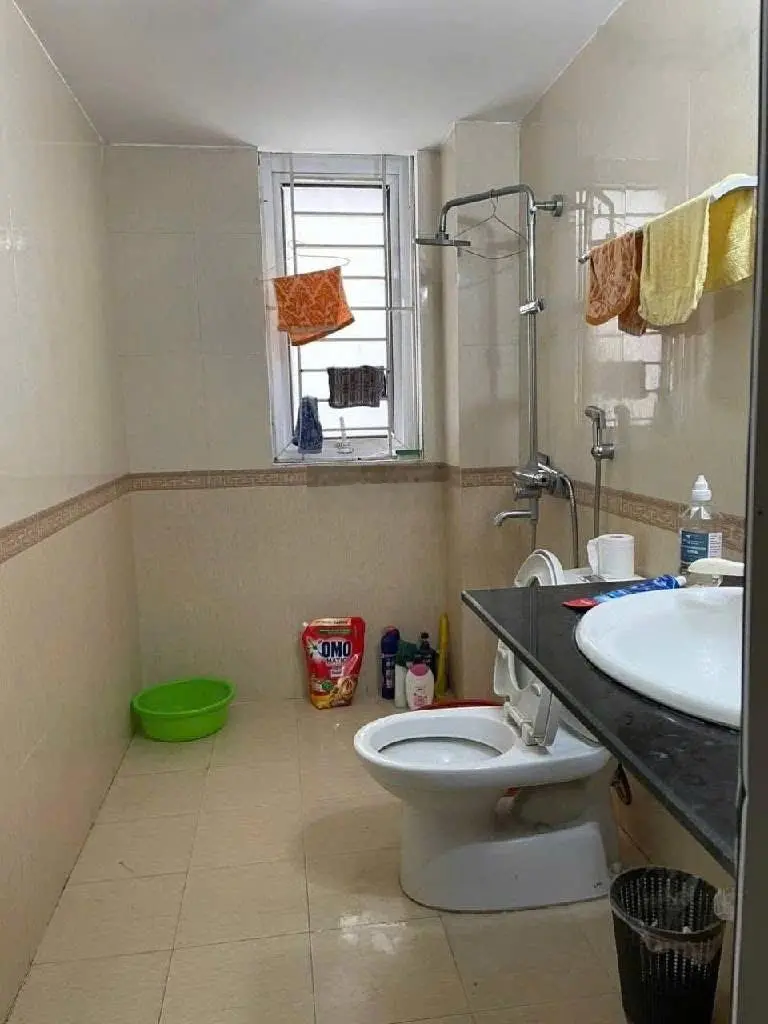 Khúc Thừa Dụ - Cầu Giấy quanh 50m2 xây 6 tầng mt 5 mét quanh 14-15 tỷ sổ đỏ LÔ GÓC KINH DOANH THÔNG