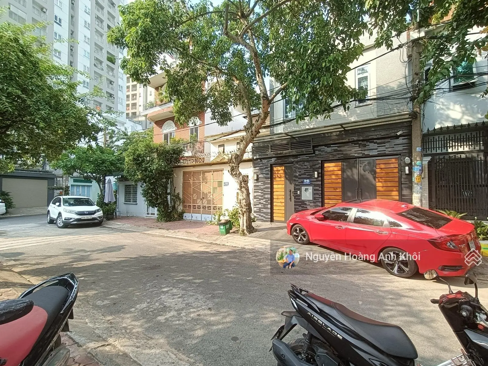 Bán Nhà 3 Tầng, đường 10m có lề, thông ga Metro, DT 6 x 15m vuông vức