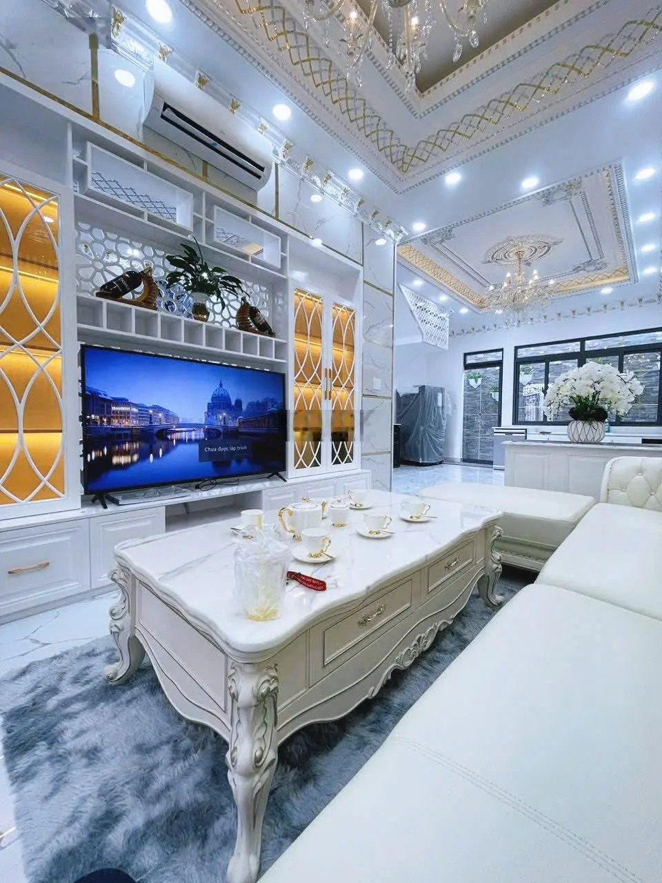 Bán biệt thự cao cấp - 8,5 tỷ - đường Huỳnh Tấn Phát - Nhà Bè