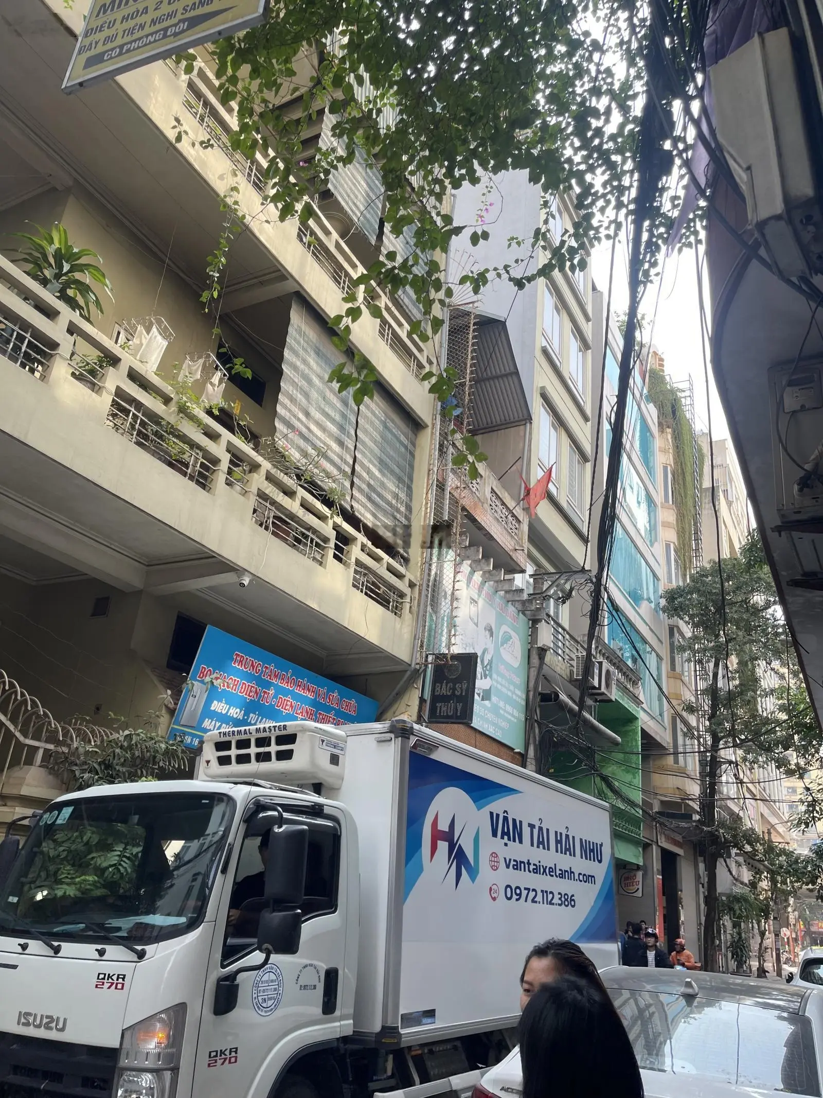 Bán tòa nhà VP 7 tầng mới. Phố Nguỵ Như Kon Tum. DT 68,3m2, MT 7m. Trung tâm khu vip văn phòng