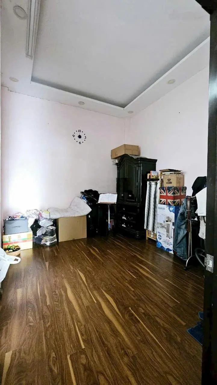 Bán nhà 2 tầng, Trường Thọ, hẻm xe hơi, sát mặt tiền Kha Vạn Cân, giá 4,4 tỷ thương lượng