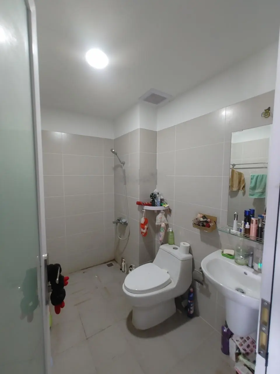 Bán căn hộ Dvela Huỳnh Tấn Phát, Quận 7, 2PN, giá 2.7 tỷ/căn