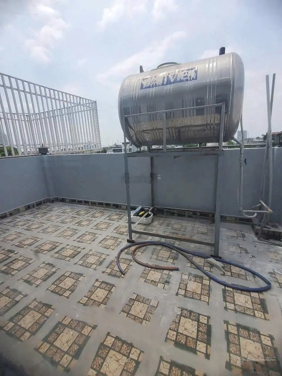 Bán gấp nhà đẹp 3 tầng 5x11m, giá chỉ 5.3 tỷ, mặt tiền hẻm 6m Đào Tông Nguyên TT Nhà Bè
