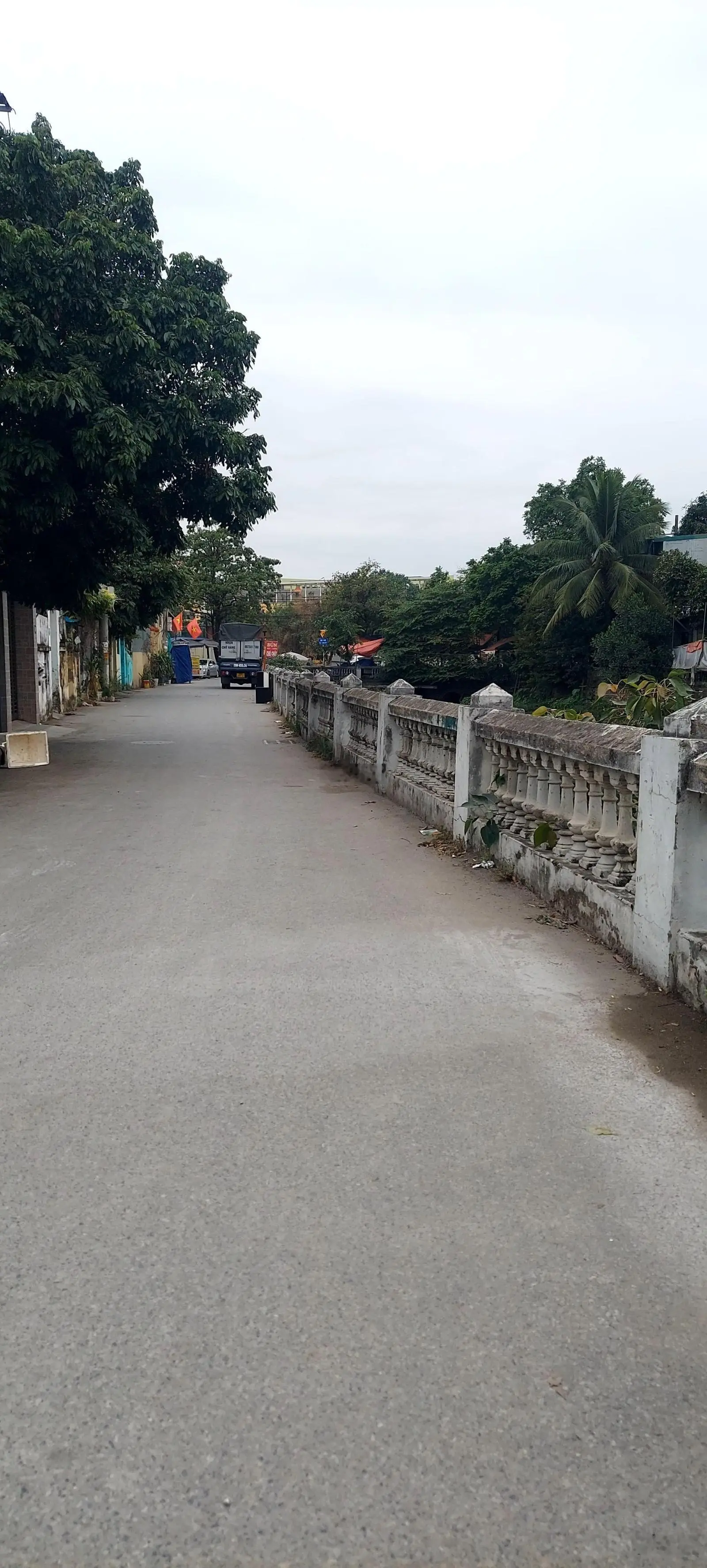 Bán gấp nhà tây mỗ .diện tích 52m2 xây 4 tầng.giá 6,6 tỷ.hàng hiếm giá đẹp.gọi e 0936936683 Mừng