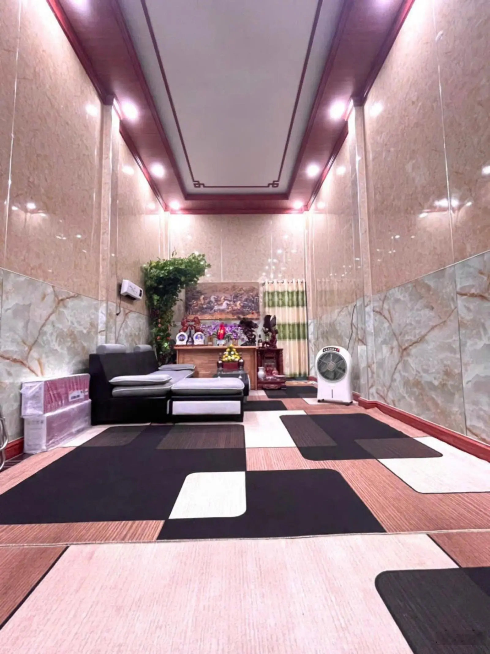 Bán nhà trọ ngay chợ Dĩ An 2 đường Thông Kinh Doanh Buôn Bán ngang 4,5x23m chỉ 3ty6 TL