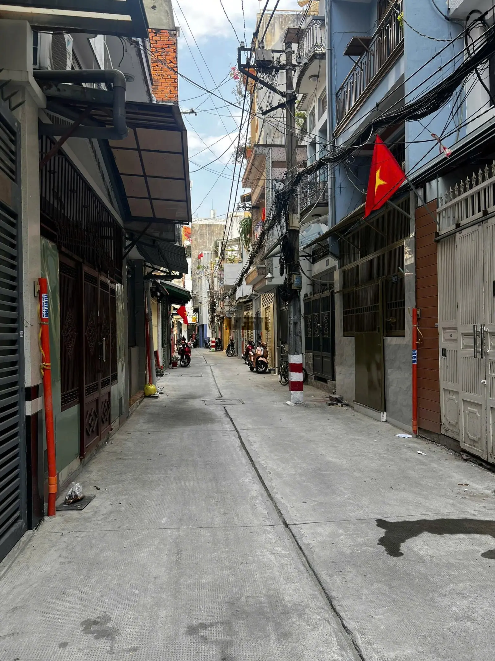 Bán nhà hẻm xe hơi Cao Thắng, Quân 3 - 3,3 x 13m (CN 37m2) 1 trệt 3 lầu - giá 9,3 tỷ TL