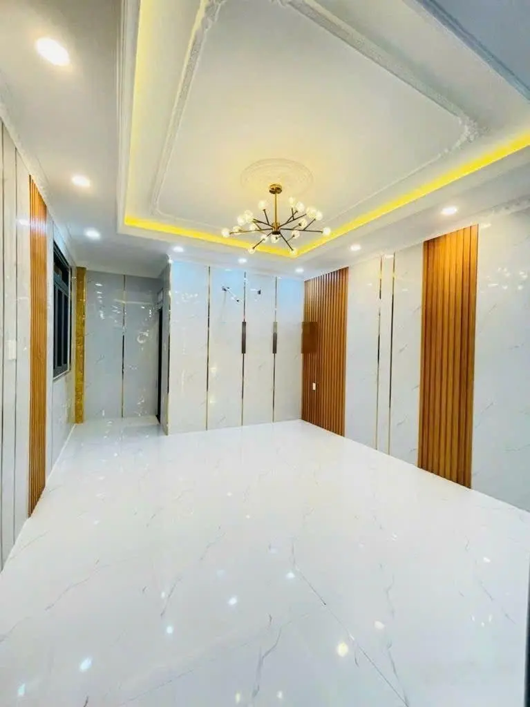 Gấp bán nhà mới đẹp 5 tầng 117m2 full nội thất - ngay chợ Hiệp Bình - Gigamall - Hiệp Bình Chánh
