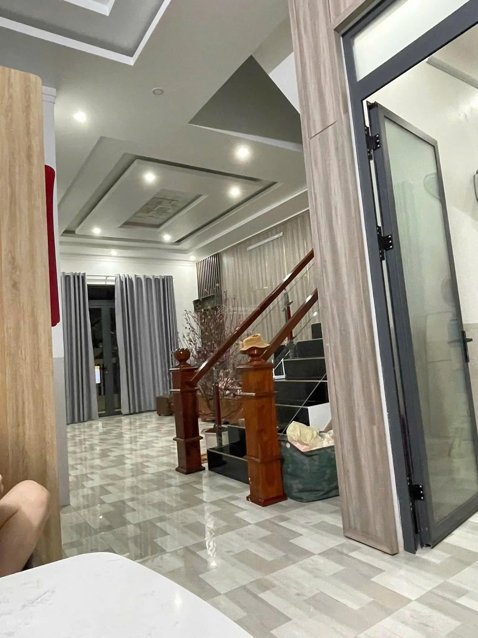 Bán nhà riêng tại Nghĩa Trung, 4 tỷ, 270m2, 3PN, 3WC, pháp lý đầy đủ