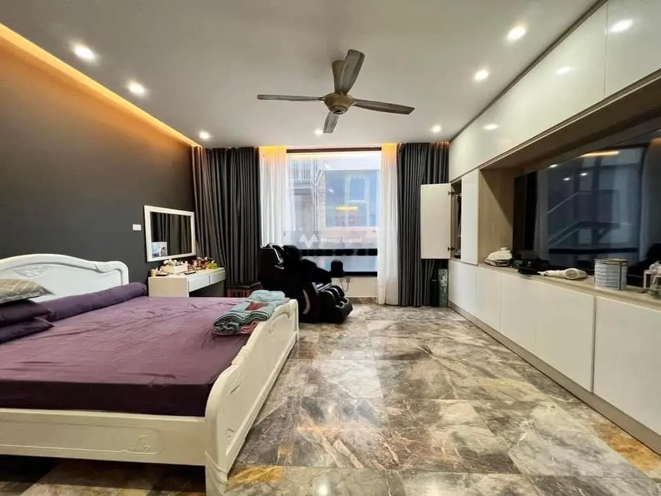 Bán nhà riêng phố Láng Hạ,Ba Đình,78m2 x4 Tầng,Phân Lô ÔTÔ tránh,25 tỷ