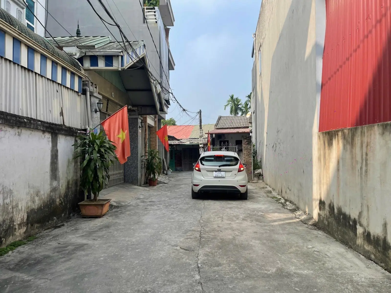48m2 Full thổ cư sẵn nhà cấp 4 ở đẹp rộng, ngay cạnh huyện uỷ Lương Sơn dân trí cao