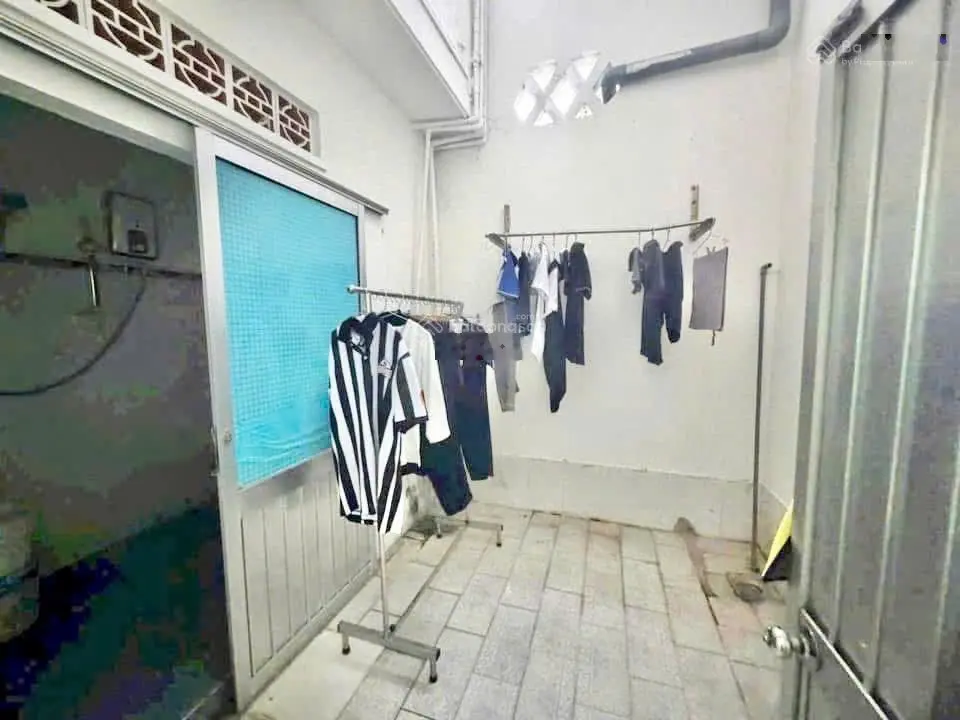 Bán nhà - Bến Du Thuyền Nha Trang, sổ đỏ ODT, đường nhựa 7m + gần biển - chỉ 3tỷ200